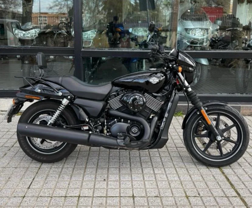 Harley-Davidson Street 750 vor der Moto-Scan-Inspektion